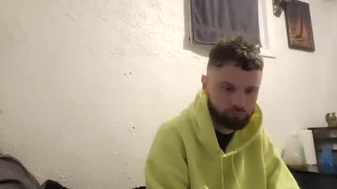 Snapshot of talenjames chatting on 12/05/24, 01:03 Talen James online show from 12/05/24, 01:03