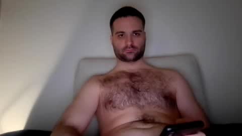 Snapshot of talento326521 chatting on 01/04/25, 06:52 talento326521 online show from 01/04/25, 06:52