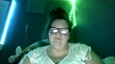 Snapshot of talesfromthecells25 chatting on 02/19/26, 03:57 talesfromthecells25 online show from 02/19/26, 03:57