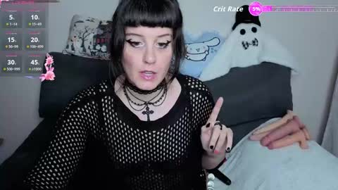 Snapshot of talia_bloodina chatting on 10/19/25, 12:44 Talia Bloodina online show from 10/19/25, 12:44