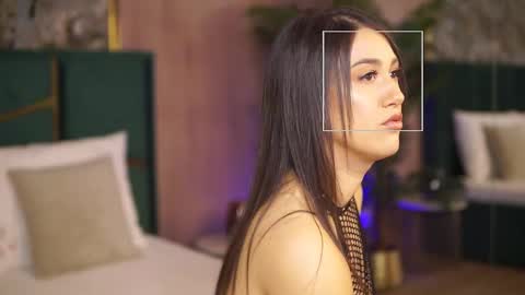 TaliaLure online show from 11/04/25, 08:02