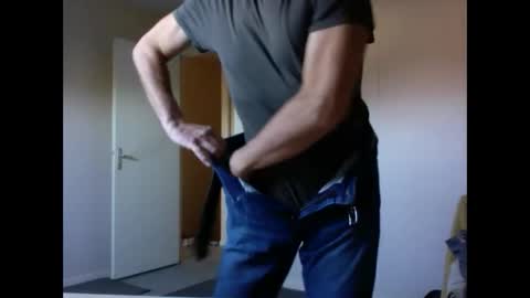 Jack Pierrot online show from 10/24/25, 07:38