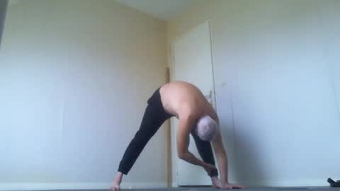 Jack Pierrot online show from 11/09/25, 07:39