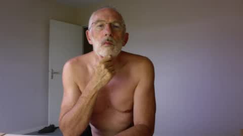 Snapshot of taliesin4321 chatting on 07/15/26, 07:08 Jack Pierrot online show from 07/15/26, 07:08