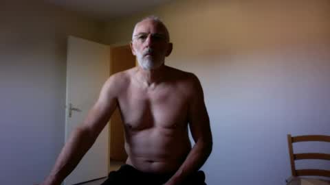 Snapshot of taliesin4321 chatting on 08/01/26, 05:50 Jack Pierrot online show from 08/01/26, 05:50