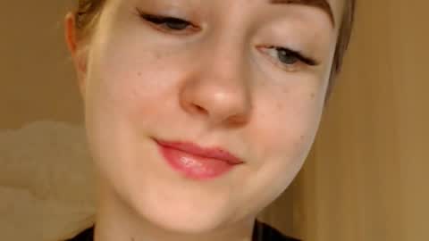  Kira  online show from 01/06/25, 09:19