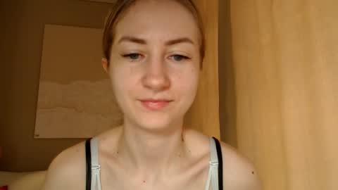  Kira  online show from 03/11/25, 07:48