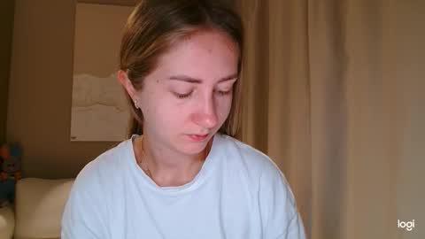  Kira  online show from 09/09/25, 05:07