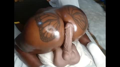 butterflyass online show from 02/08/25, 01:54