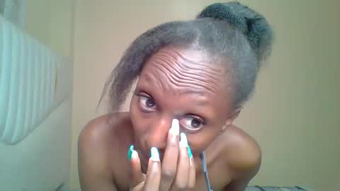 talisha smiles online show from 02/10/26, 03:21