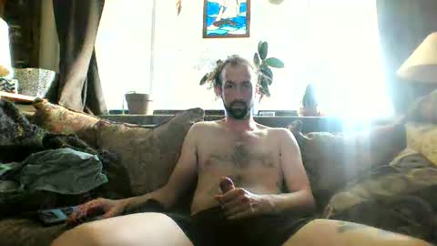 tallapple43 online show from 04/14/26, 07:53