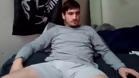 tallerandhandsomer online show from 12/21/25, 12:56