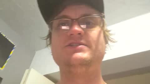 tallgaystud online show from 05/03/26, 05:46