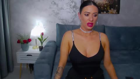 Tallida online show from 03/11/25, 01:05