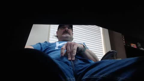 Snapshot of talltexxxan chatting on 02/04/25, 09:52 talltexxxan online show from 02/04/25, 09:52