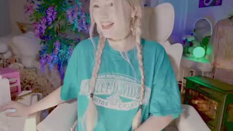 Snapshot of talulaa chatting on 06/18/26, 08:35 Talula - OF talulaa online show from 06/18/26, 08:35