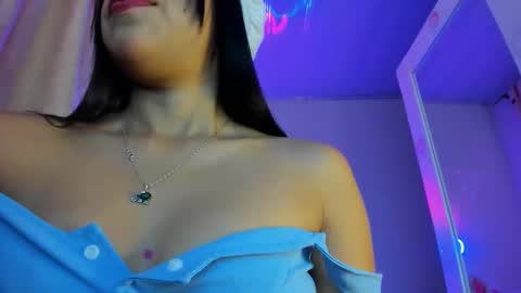 Snapshot of tamara_marquez chatting on 01/13/26, 07:35 SOFIA online show from 01/13/26, 07:35