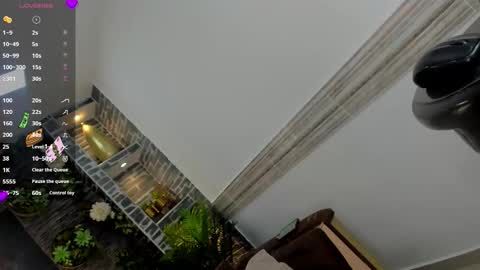 tamara online show from 10/26/25, 04:07