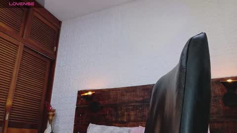    online show from 10/03/25, 09:50