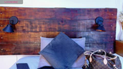    online show from 03/31/26, 10:15