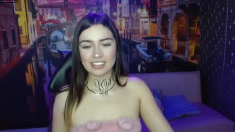 Snapshot of tamara_velezz chatting on 02/20/25, 04:18 Tamara online show from 02/20/25, 04:18