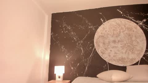 Snapshot of tamarathompsonn chatting on 01/03/25, 06:44 Tamara. online show from 01/03/25, 06:44