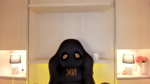 Tami online show from 10/28/25, 08:00