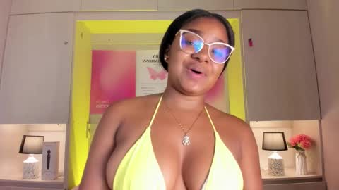 Snapshot of tamarazaki chatting on 02/10/26, 08:57 Tami online show from 02/10/26, 08:57