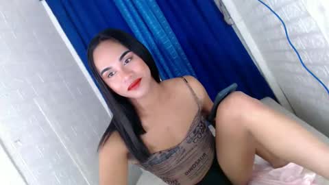 tamera_cummer0969 online show from 02/12/25, 06:30