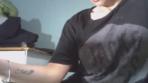 Snapshot of tamesbury chatting on 07/10/26, 12:37 tamesbury online show from 07/10/26, 12:37