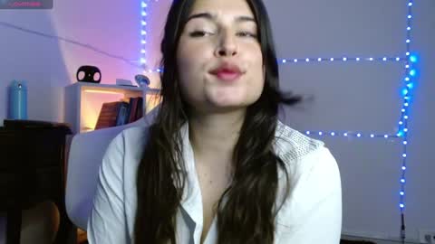 Snapshot of tami_ramirez__ chatting on 01/11/25, 07:17 Tami online show from 01/11/25, 07:17