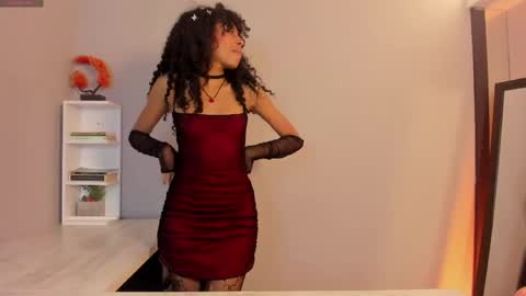 Snapshot of tamia_25 chatting on 06/03/26, 02:33 TAMI online show from 06/03/26, 02:33