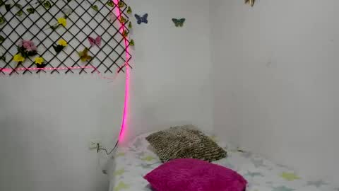 TamiDesire online show from 04/14/26, 06:58