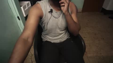 Snapshot of tamil_nadu chatting on 11/30/25, 07:07 tamil_nadu online show from 11/30/25, 07:07