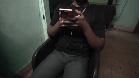 Snapshot of tamil_nadu chatting on 12/05/25, 01:52 tamil_nadu online show from 12/05/25, 01:52