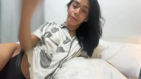 Kylie online show from 07/20/26, 11:56