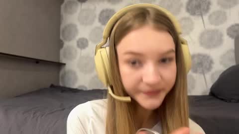 Melissa online show from 04/01/26, 12:17