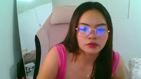 Snapshot of tammipoulton chatting on 05/24/26, 05:34 Angel online show from 05/24/26, 05:34