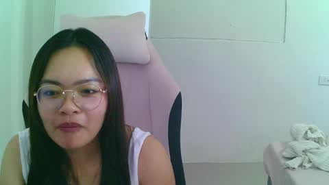 Snapshot of tammipoulton chatting on 05/31/26, 06:09 Angel online show from 05/31/26, 06:09