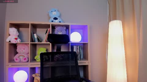 tammy_bellini_ online show from 07/07/26, 12:42