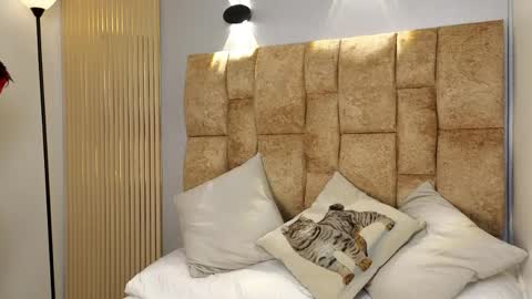 tammy_greyyx online show from 04/17/26, 03:53