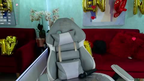 Tammy online show from 02/18/25, 06:37