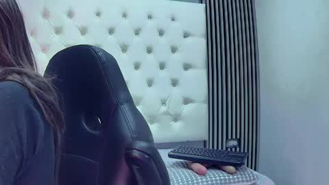 tammy_sweett1 online show from 06/02/26, 02:08