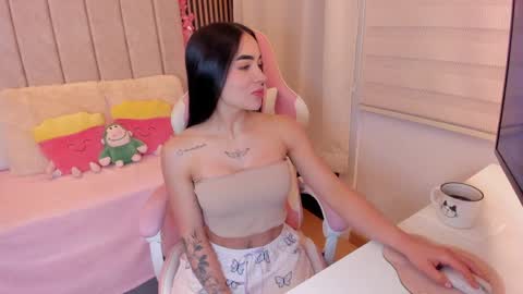 Tammy online show from 05/01/26, 04:44