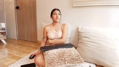 tammys4 online show from 11/08/25, 03:07