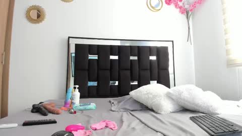 tammysanz online show from 11/22/25, 04:39