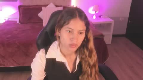 Snapshot of tamy_edwards chatting on 12/18/25, 12:33 Tamy online show from 12/18/25, 12:33