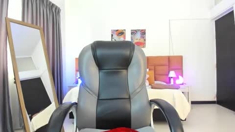 Snapshot of tamy_edwards chatting on 01/12/26, 07:30 Tamy online show from 01/12/26, 07:30