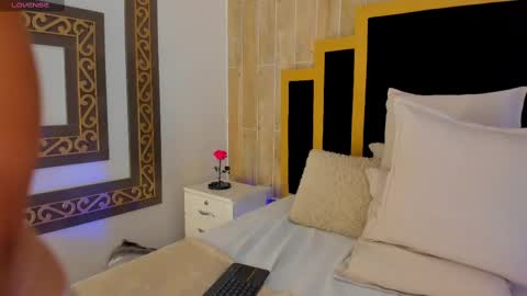 Snapshot of tamy_honey chatting on 02/13/25, 02:23 Tamy online show from 02/13/25, 02:23