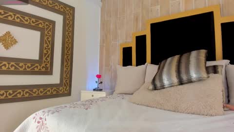 Snapshot of tamy_honey chatting on 02/20/25, 11:21 Tamy online show from 02/20/25, 11:21